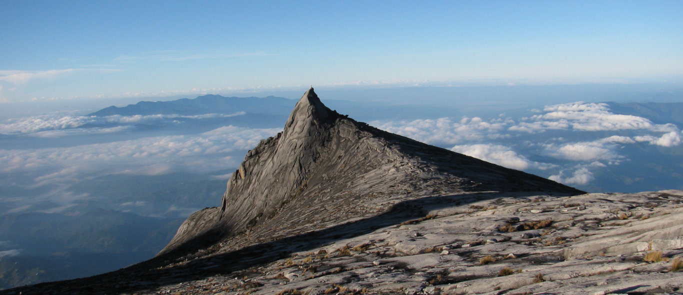 Mount Kinabalu image