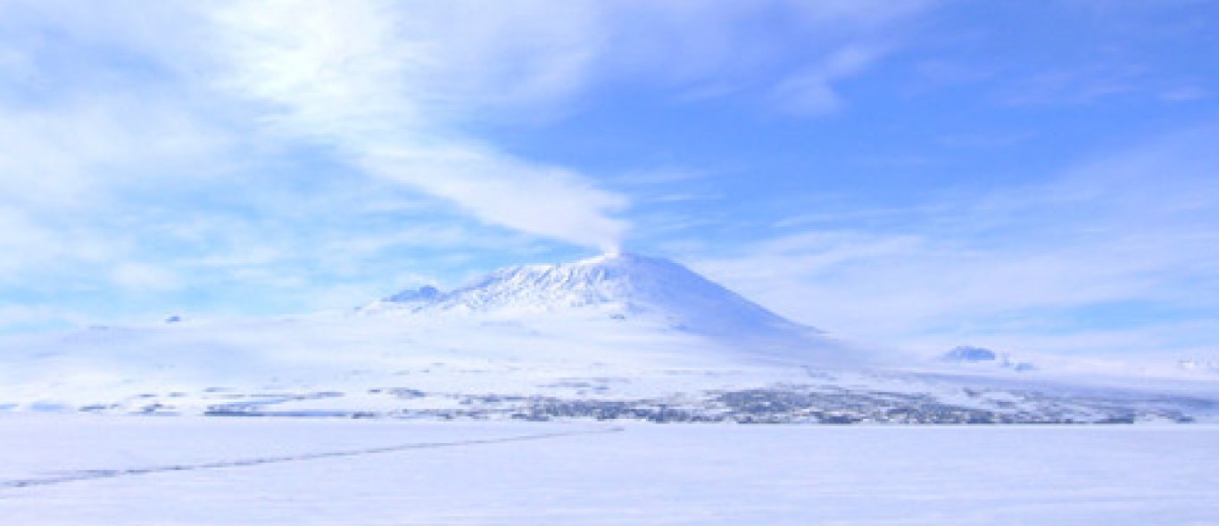 Met een tentje op Antarctica image