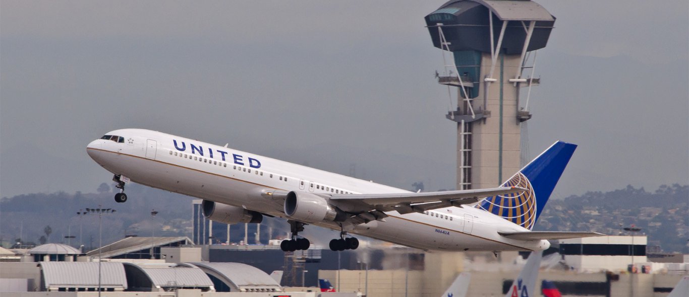 Wéér United Airlines; passagier vliegt 4800km te ver image
