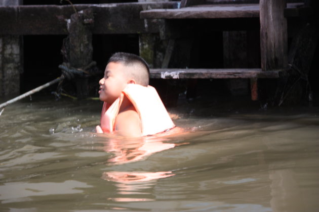 2008: Bangkok: zwemmen in de klong