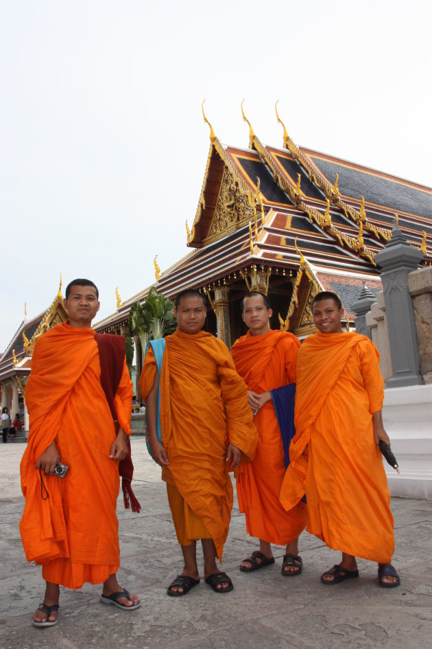 2008: Bangkok: Grand Palace en vrienden uit Laos