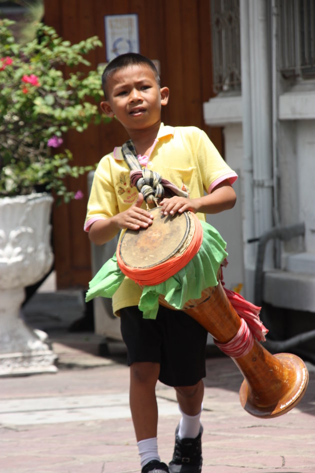 2008: Bangkok: Wat Po en muziekles