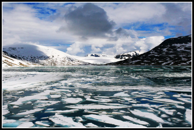 icy lake!