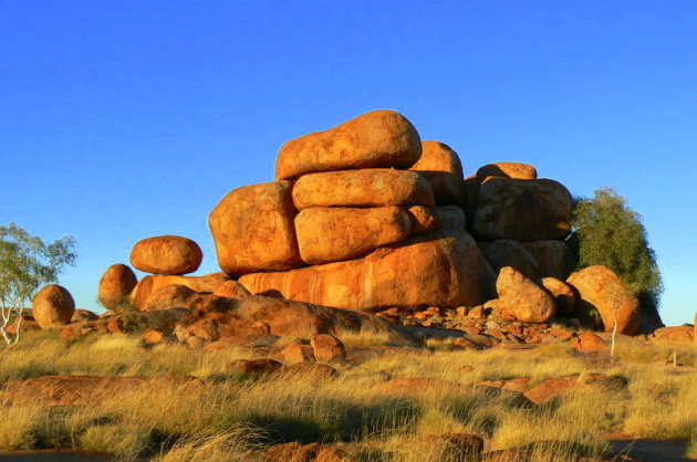 the devil's marbles