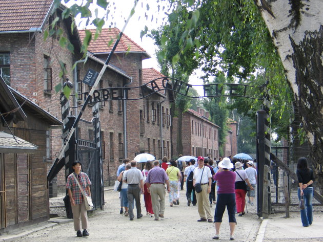 Auschwitz 1