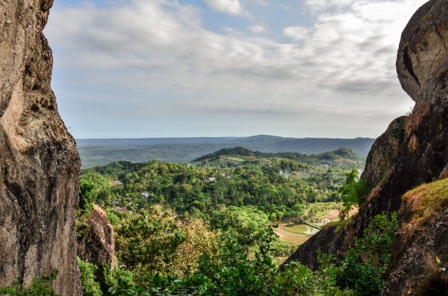 De Gunung Api Purba Nglanggeran beklimmen