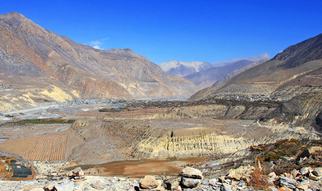 On the 'road'  in Mustang