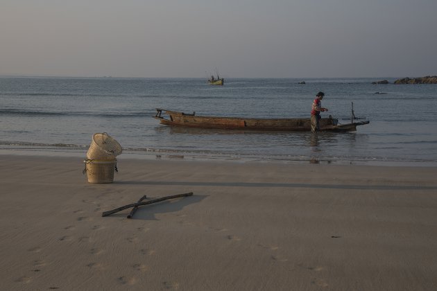 The fisherman and footsteps