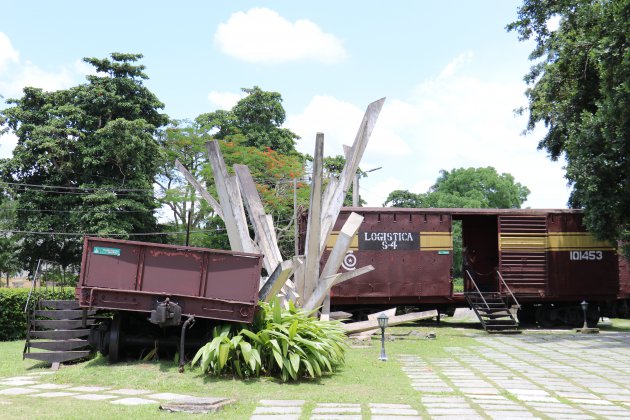 Monument Tren Blindado