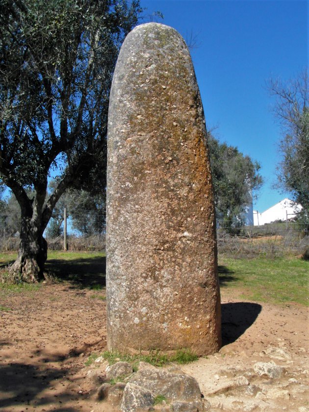 menhir Almendres