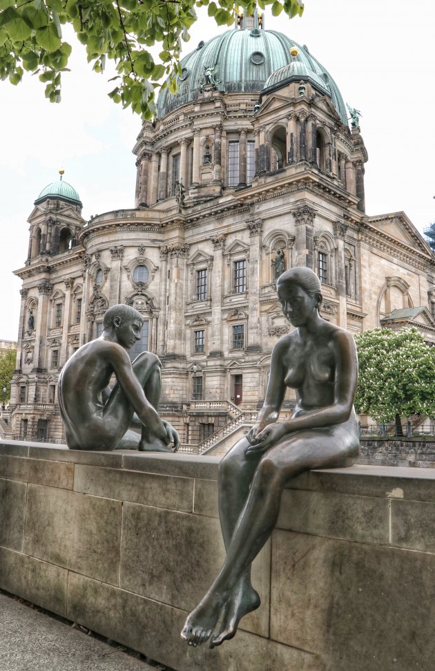 Onderonsje bij de Berliner Dom