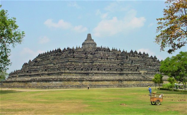 Borobudur.