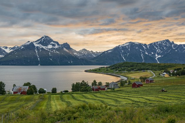 Middernachtzon Lyngen Alpen