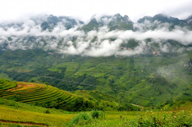 Laaghangende wolken.