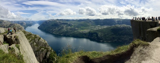 Op de Preikestolen