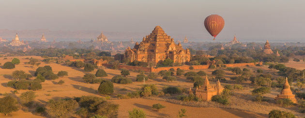 Ballonvlucht over Bagan