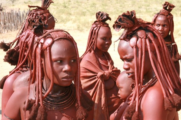 Himba vrouwen