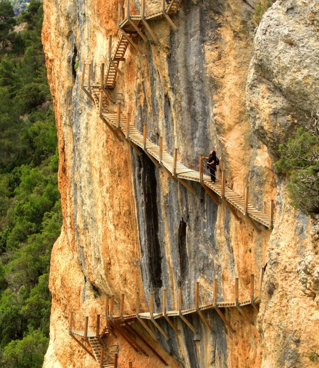 Pasarelas de Montfalco, Aragon