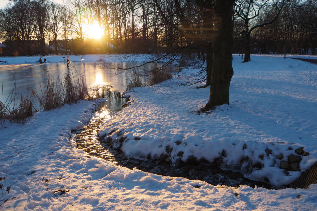 Sneeuw en zon in Presikhaaf