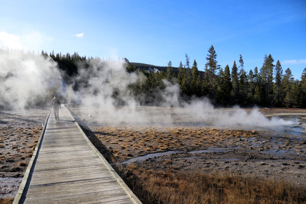 Wandelen door Norris Geyser Basin