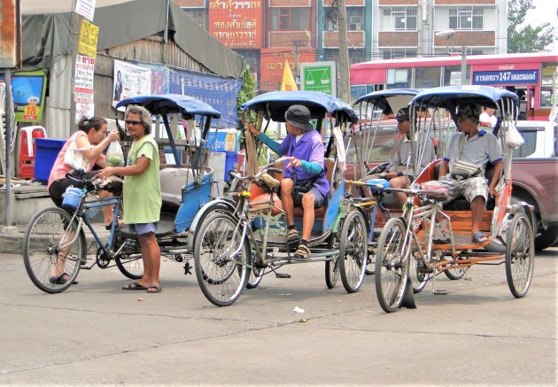 Fiets taxi's in Bangkok.