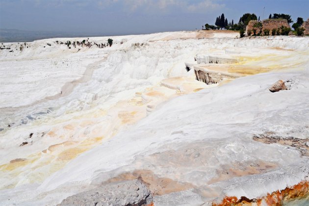 De vele kleuren van Pamukkale