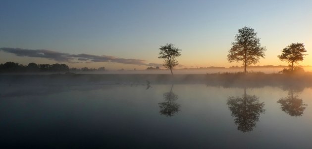 opstijgen in de mist