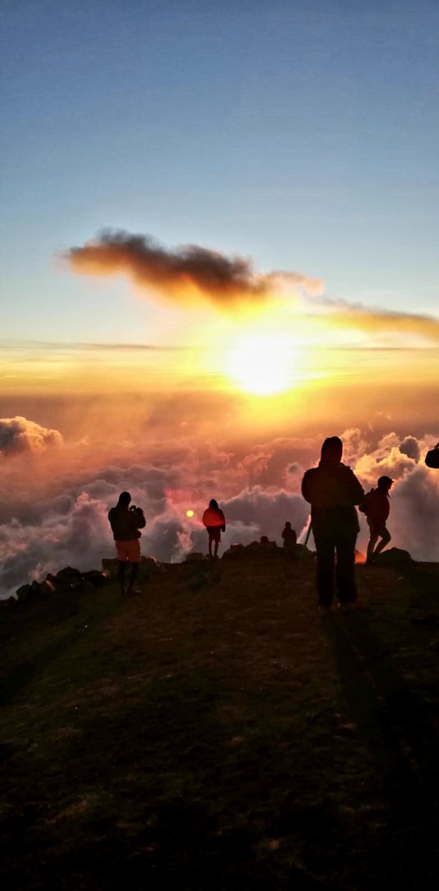 Zonsondergang Acatenango vulkaan