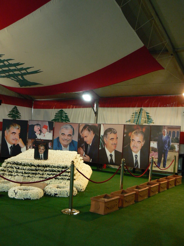 graf van Hariri, zijn dood was aanleiding voor het vertrek van Syrische troepen uit Libanon