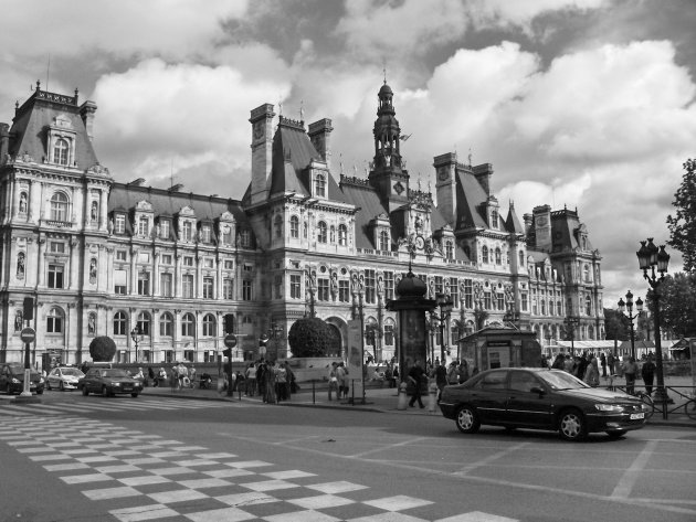 Hotel de Ville Dans la pluie