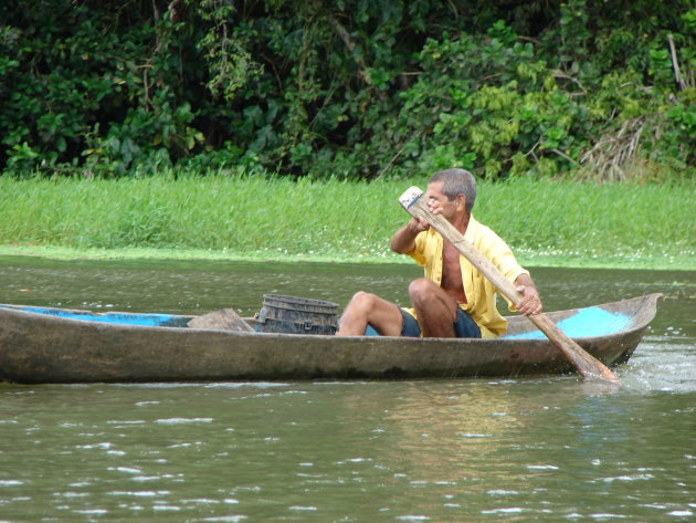 Man in een bootje