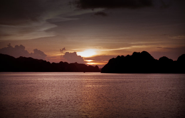 Halong Sunset