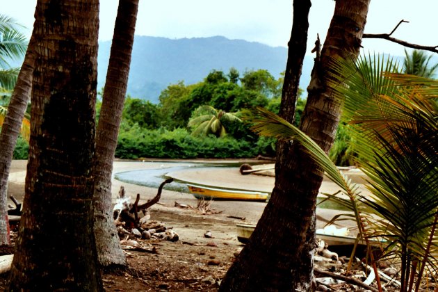 verlaten strand