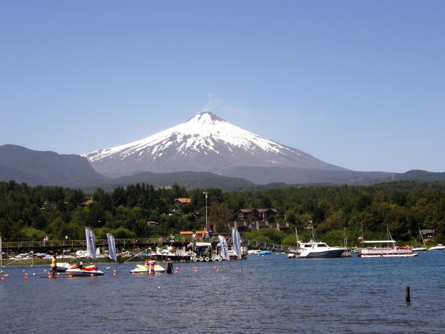 Villarrica vanuit Pucon