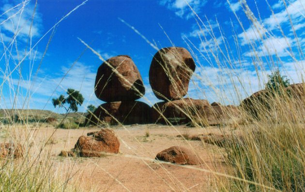 Devils Marbles 