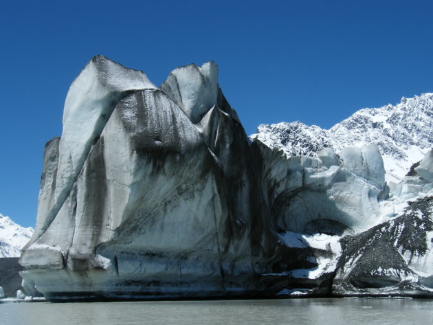 GLETSJERMEER BIJ ABEL TASMAN GLETSJER