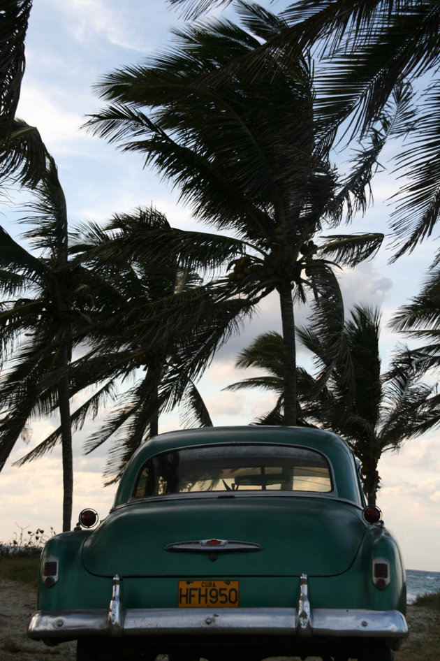 Oldtimer aan 't strand