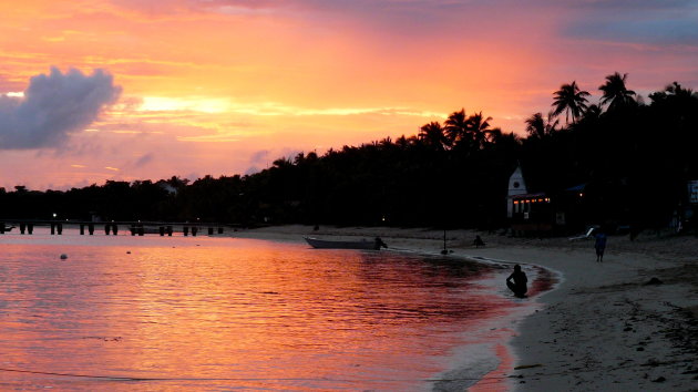 Mana Island pink sunset