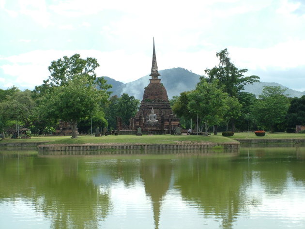 Tempels in het Sukhothai Historical Park