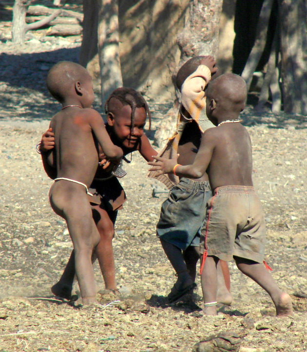 Kids: Spelen "duwen, dansen en trekken"