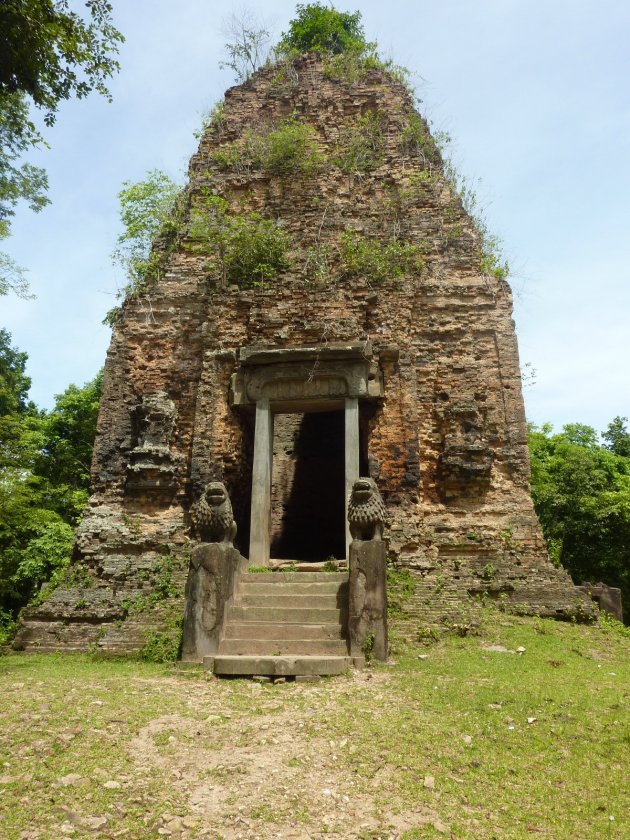 Sambor Prei Kuk - Prasat Tao 