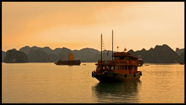 Sunset Halong Bay