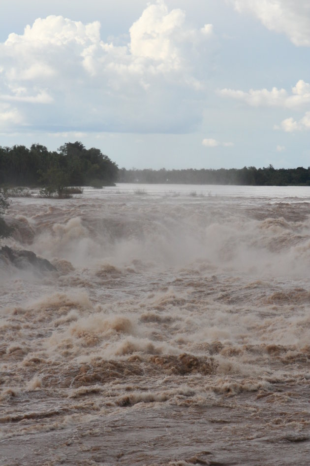 Khon Phapheng Falls