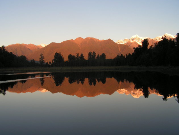 Bijna perfecte weerspiegeling...