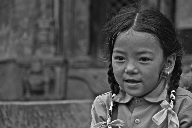 meisje in Nepal