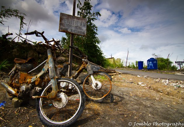 door de Merapi verwoeste motoren