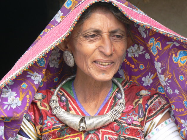 Kutch-vrouw in Gujarat, India