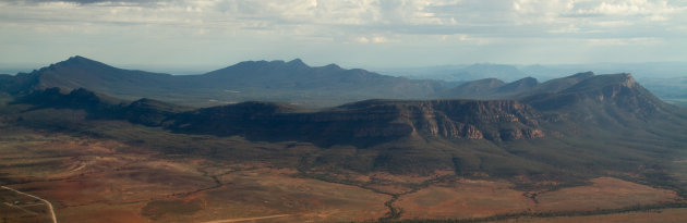 Wilpena Pound vanuit de lucht