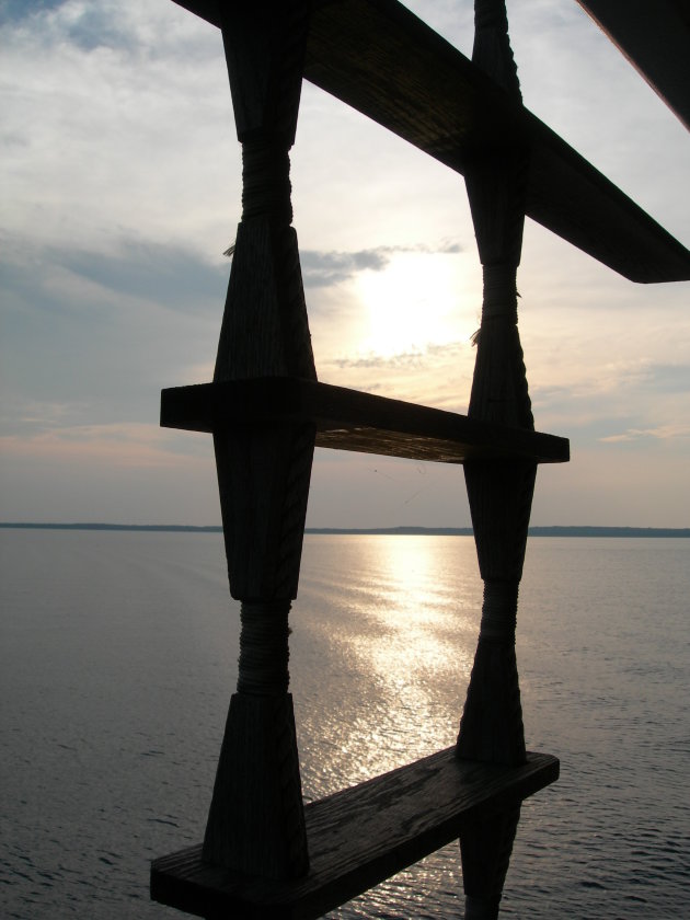 Zonsondergang over Georgian Bay vanaf de veerboot