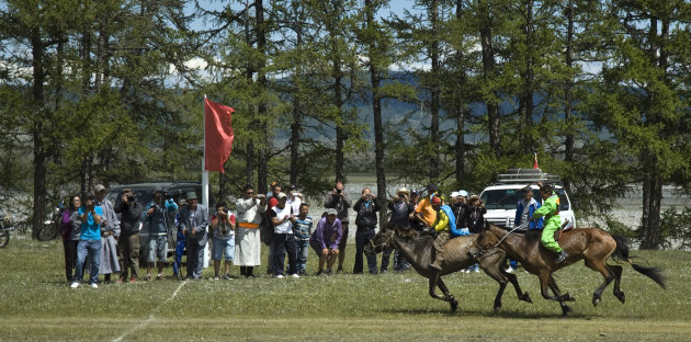 nadaamfestiival paardenrace